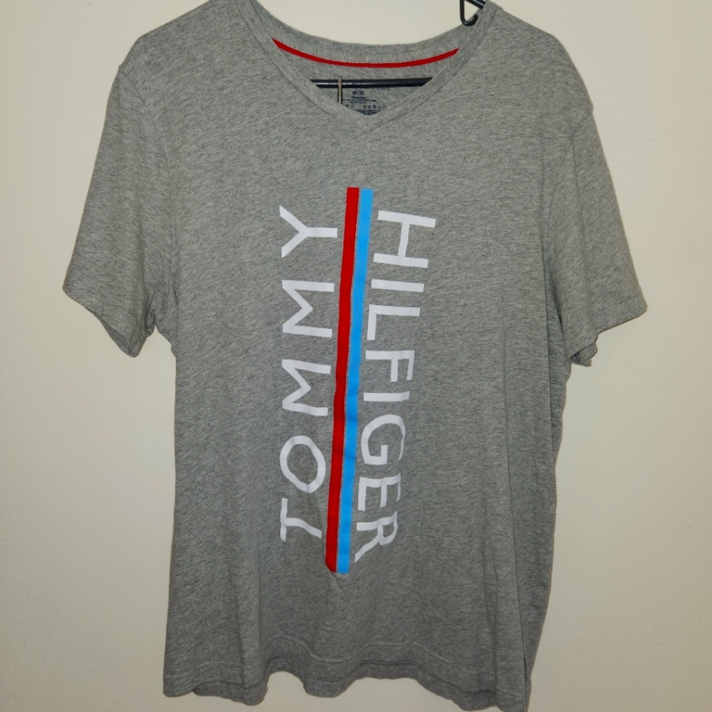 Tommy Hilfiger Gray Graphic V Neck T-Shirt Tee Sleepwear Logo Medium